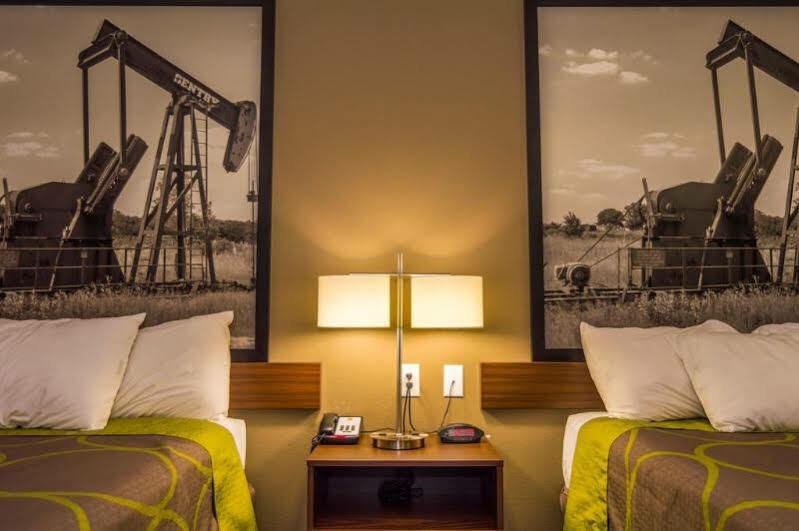 Super 8 By Wyndham Ardmore Extérieur photo